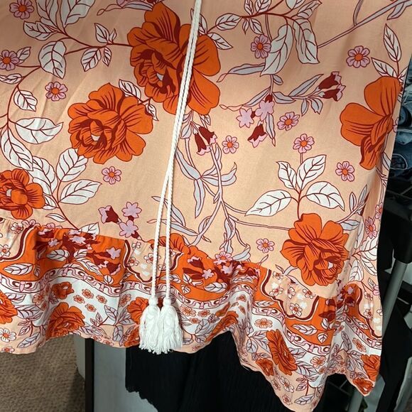 LEANI  V Neck Bohemian Floral Print Mini Dress Short Sleeve Ruffle | size S - Picture 8 of 9